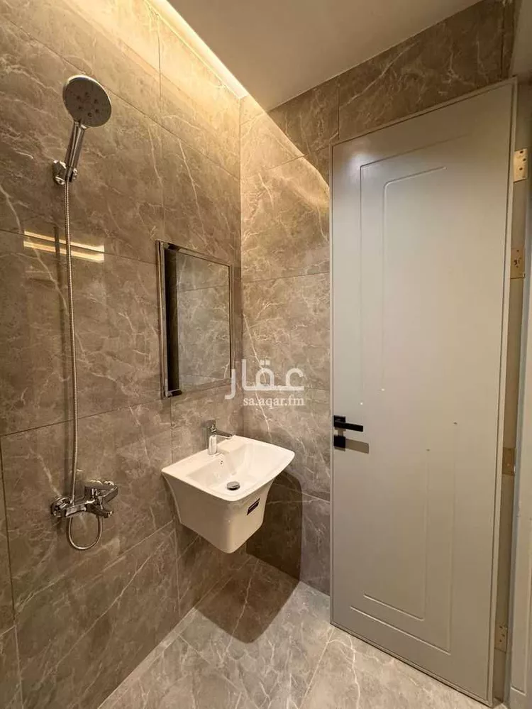 غرفة للإيجار في شارع الجنادرية, حي الرمال, مدينة الرياض, منطقة الرياض صورة 5