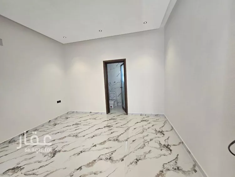 دور للبيع في شارع محمد المبارك, حي بدر, مدينة الرياض, منطقة الرياض صورة 5
