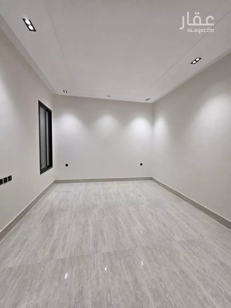 Floor for Sale in Riyadh Tuwaiq 8
