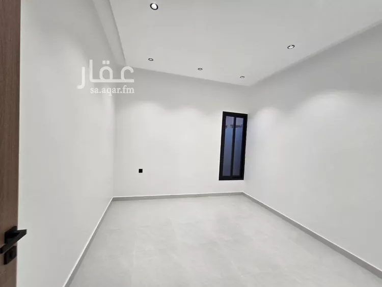 دور للبيع في شارع مسلم, حي بدر, مدينة الرياض, منطقة الرياض صورة 5