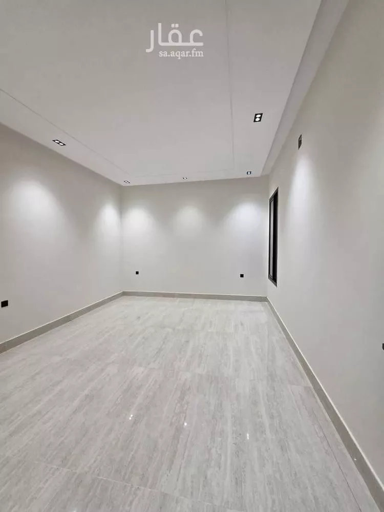 Floor for Sale in Riyadh Tuwaiq 11