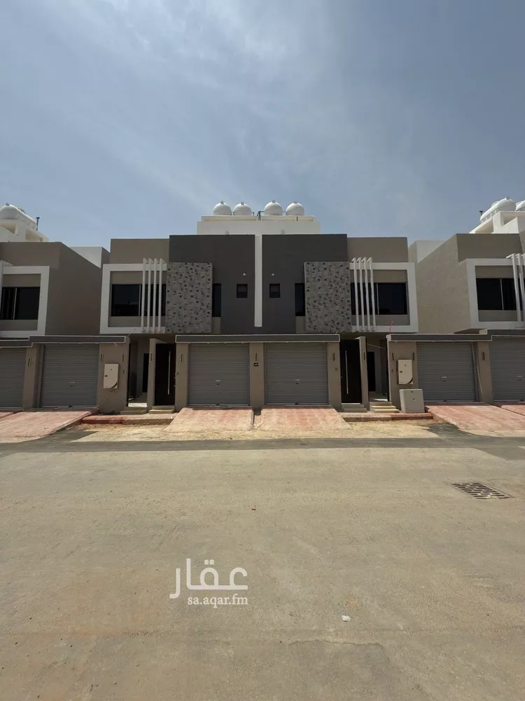 دور للبيع في شارع الإمام مسلم , حي بدر, مدينة الرياض, منطقة الرياض صورة 2