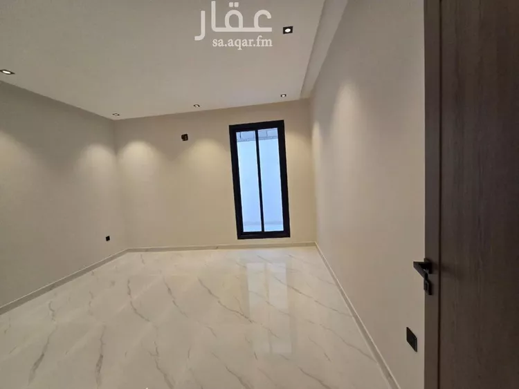 دور للبيع في شارع وادي ارثد, حي عكاظ, مدينة الرياض, منطقة الرياض صورة 3