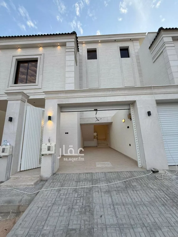 Floor for Sale in Riyadh Badr