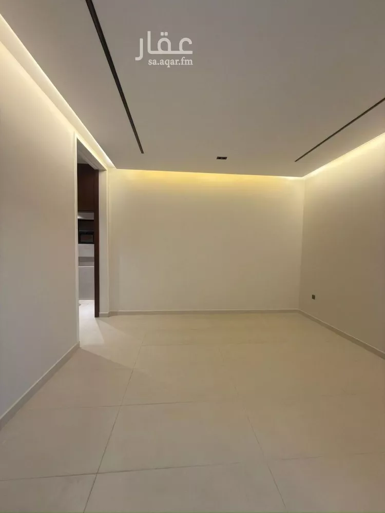 Floor for Sale in Riyadh Okaz صورة 5