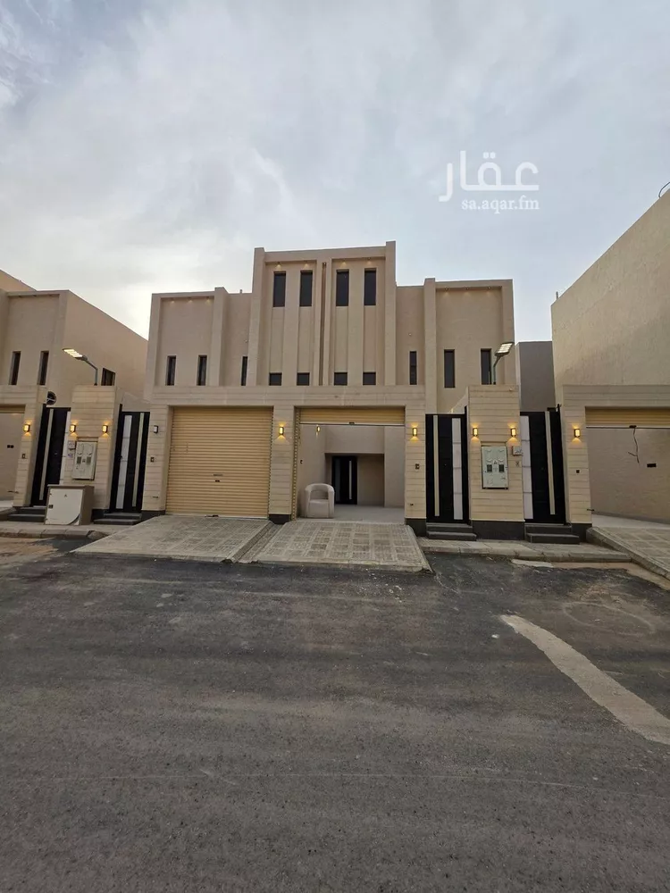 دور للبيع في شارع الإمام مسلم , حي بدر, مدينة الرياض, منطقة الرياض صورة 2
