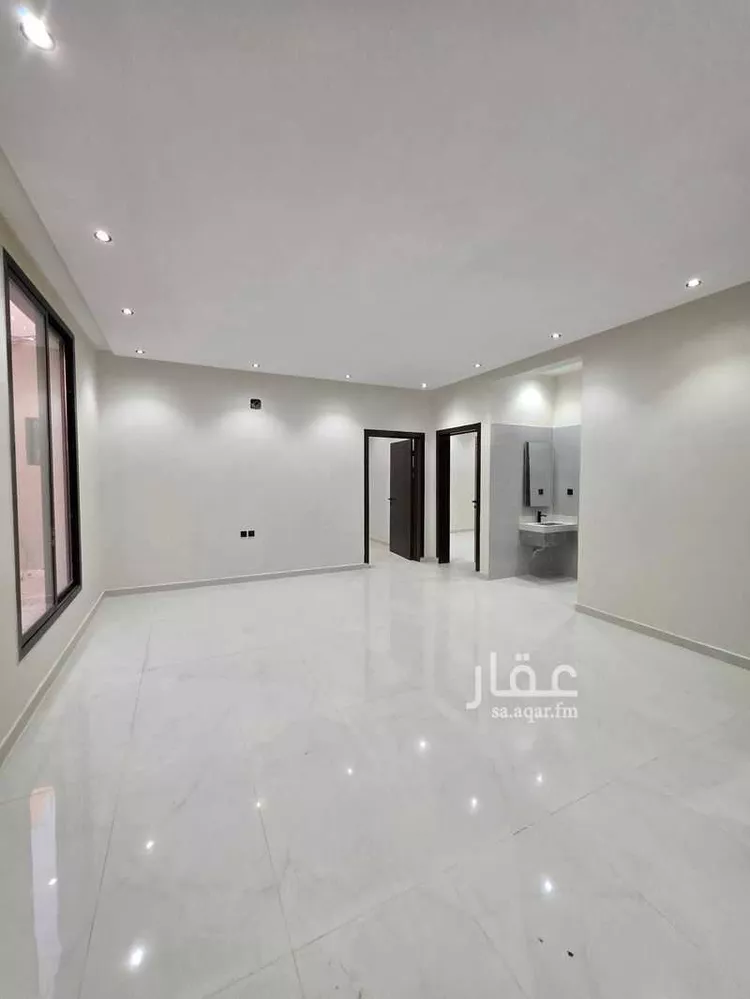 دور للبيع في شارع الغديرين, حي طيبة, مدينة الرياض, منطقة الرياض صورة 5