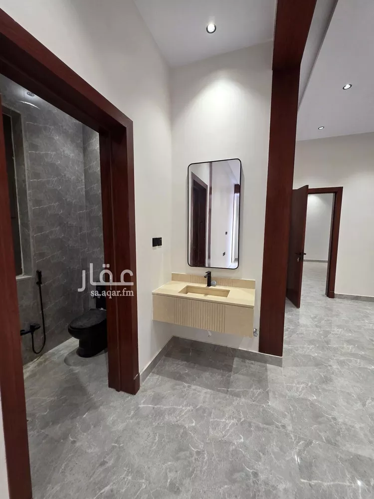 دور للبيع في شارع الإمام مسلم , حي بدر, مدينة الرياض, منطقة الرياض صورة 4