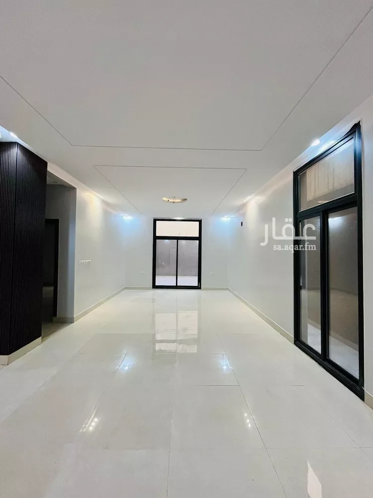 فيلا للبيع في شارع علاء الدين عبدالباقي, حي الرمال, مدينة الرياض, منطقة الرياض صورة 4