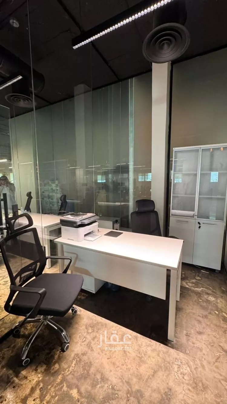 Commercial Office for Rent in Riyadh Ghirnatah صورة 4