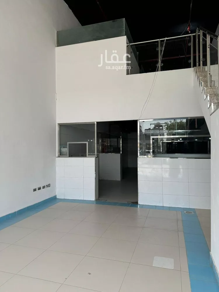 عمارة للإيجار في شارع انس بن مالك, حي الياسمين, مدينة الرياض, منطقة الرياض