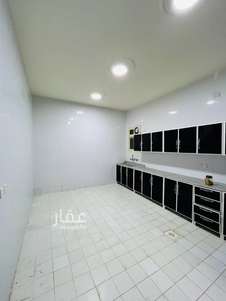 شقة للإيجار في شارع طريق الامير سلطان, حي المطار, مدينة المجمعة, منطقة الرياض صورة 5