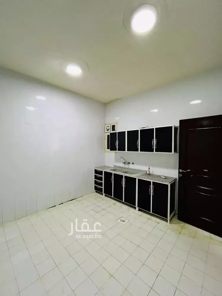 شقة للإيجار في شارع طريق الامير سلطان, حي المطار, مدينة المجمعة, منطقة الرياض صورة 3