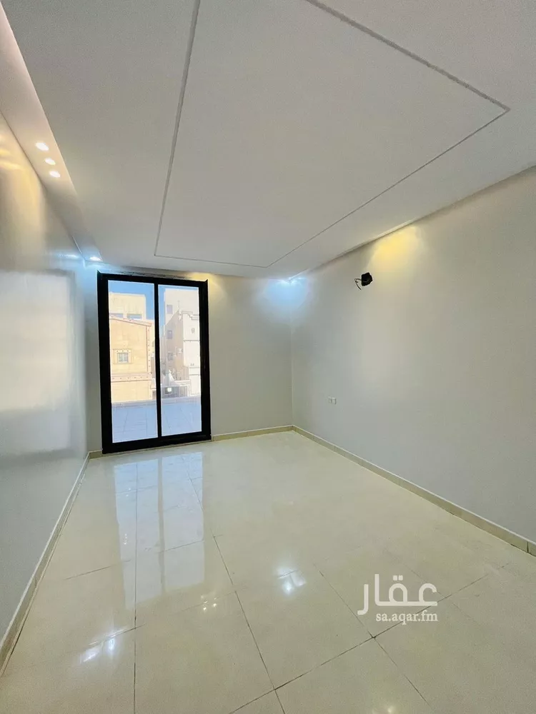 فيلا للبيع في شارع علاء الدين عبدالباقي, حي الرمال, مدينة الرياض, منطقة الرياض 10