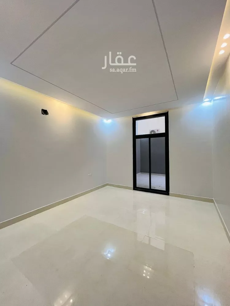 فيلا للبيع في شارع علاء الدين عبدالباقي, حي الرمال, مدينة الرياض, منطقة الرياض 12