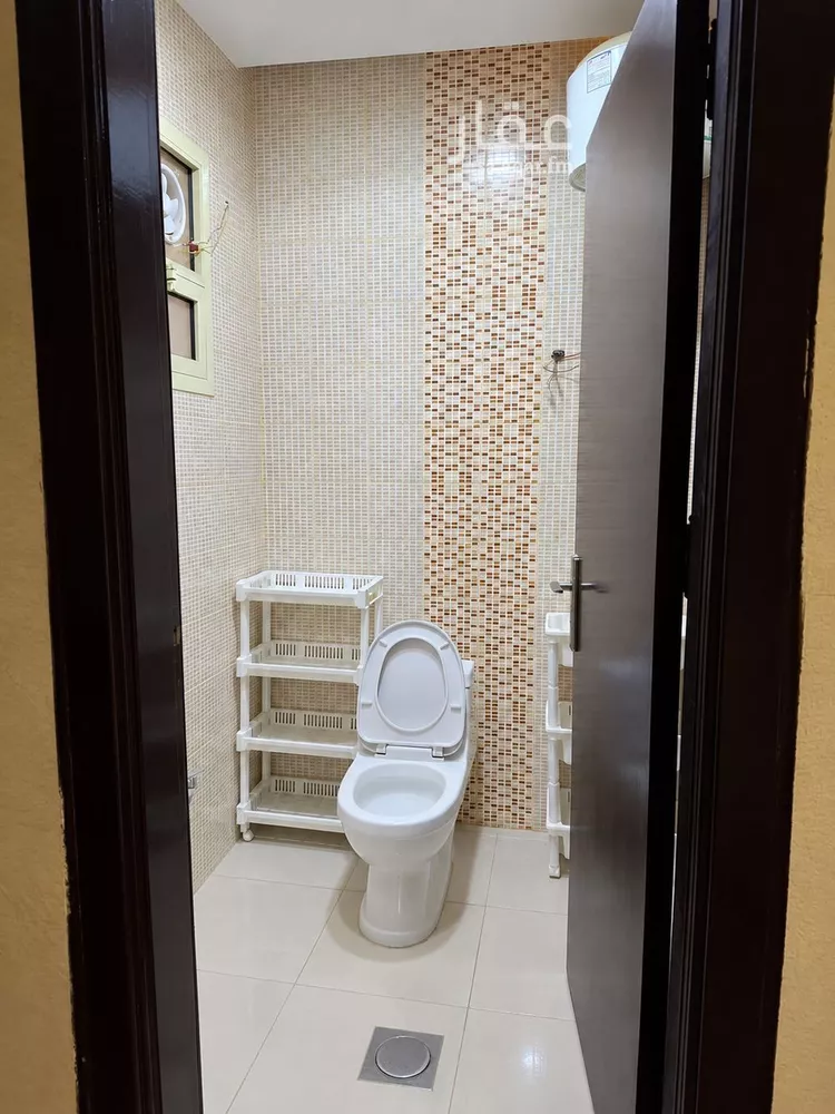 Commercial Office for Rent in Riyadh Al Yasmin 6