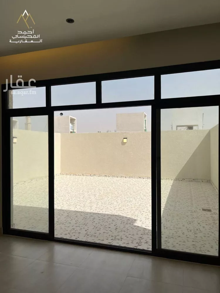 فيلا للبيع في شارع السرور, حي الرمال, مدينة الرياض, منطقة الرياض صورة 2