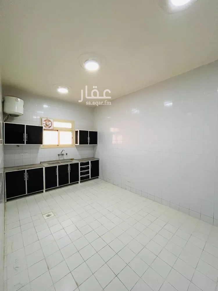 شقة للإيجار في شارع طريق الامير سلطان, حي المطار, مدينة المجمعة, منطقة الرياض صورة 4