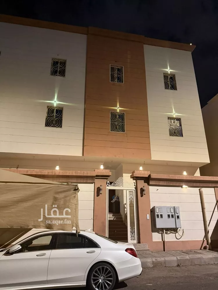 عمارة للبيع في شارع عبدالكريم ابن مالك, حي الشافية, مدينة المدينة المنورة, منطقة المدينة المنورة صورة 2