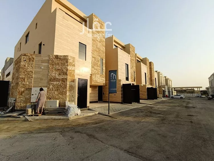 Floor for Sale in Riyadh Al Maizilah