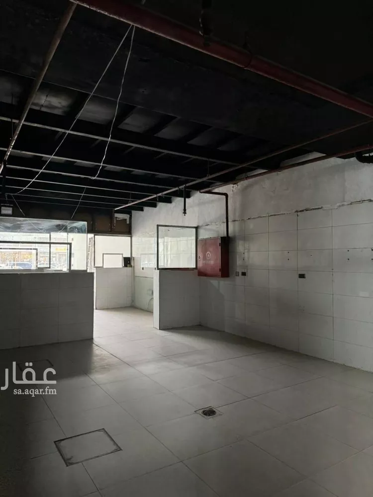 محل للإيجار في شارع انس بن مالك, حي الياسمين, مدينة الرياض, منطقة الرياض صورة 2