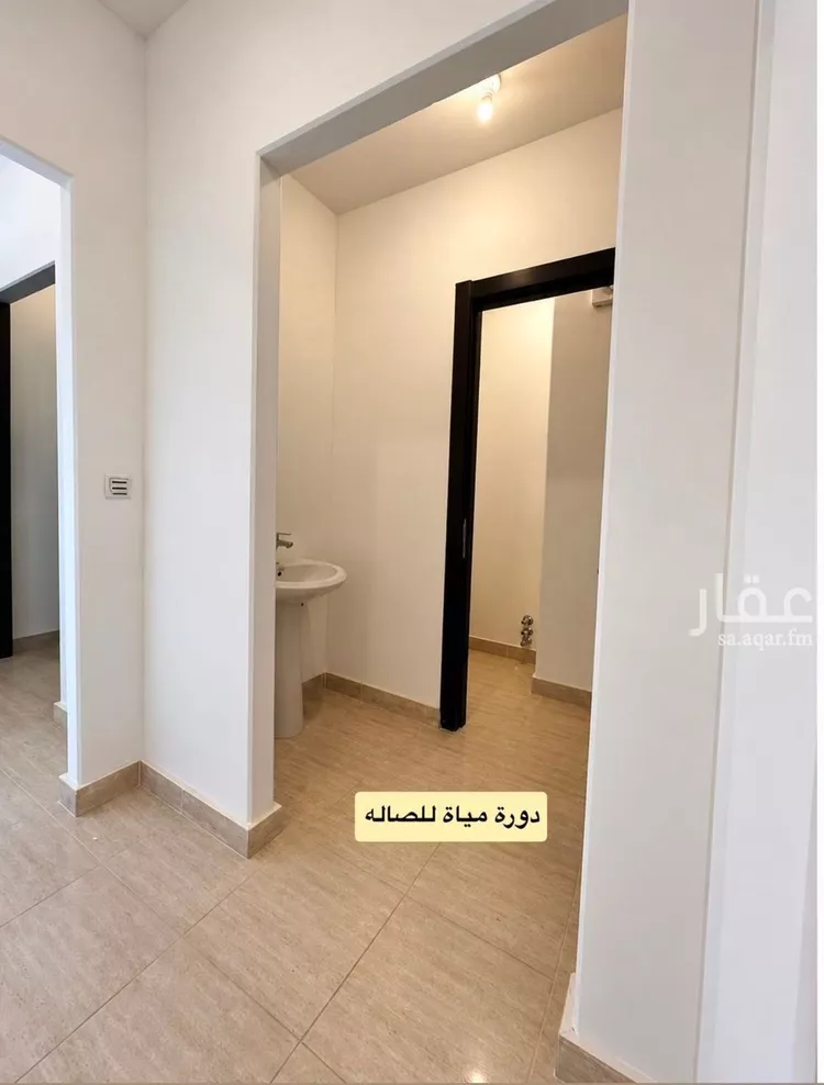 فيلا للإيجار في شارع أبي الغنائم الكتان, حي مطار الملك خالد الدولي, مدينة الرياض, منطقة الرياض 13