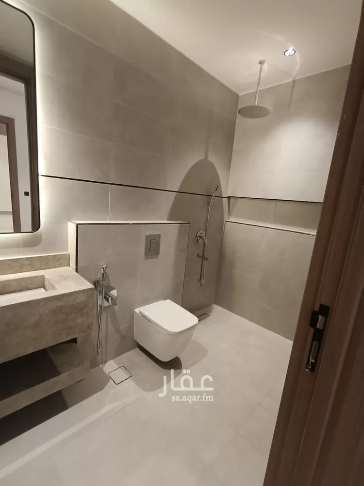 دور للبيع في شارع, حي المعيزيلة, مدينة الرياض, منطقة الرياض 7