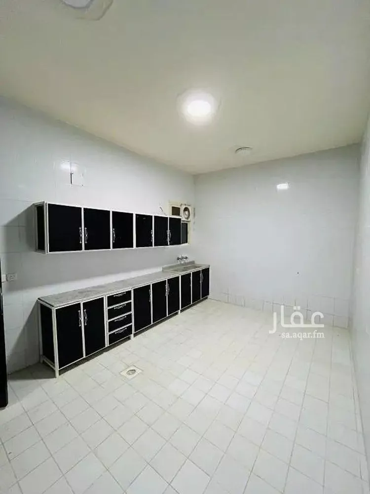 Apartment for Rent in Al Majmaah Al Matar 7