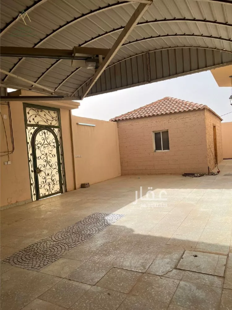 فيلا للبيع في شارع شارع الأمير سلطان بن عبدالعزيز, حي الخالدية, مدينة امارة منطقة الرياض - الدرعيه, منطقة الرياض صورة 2