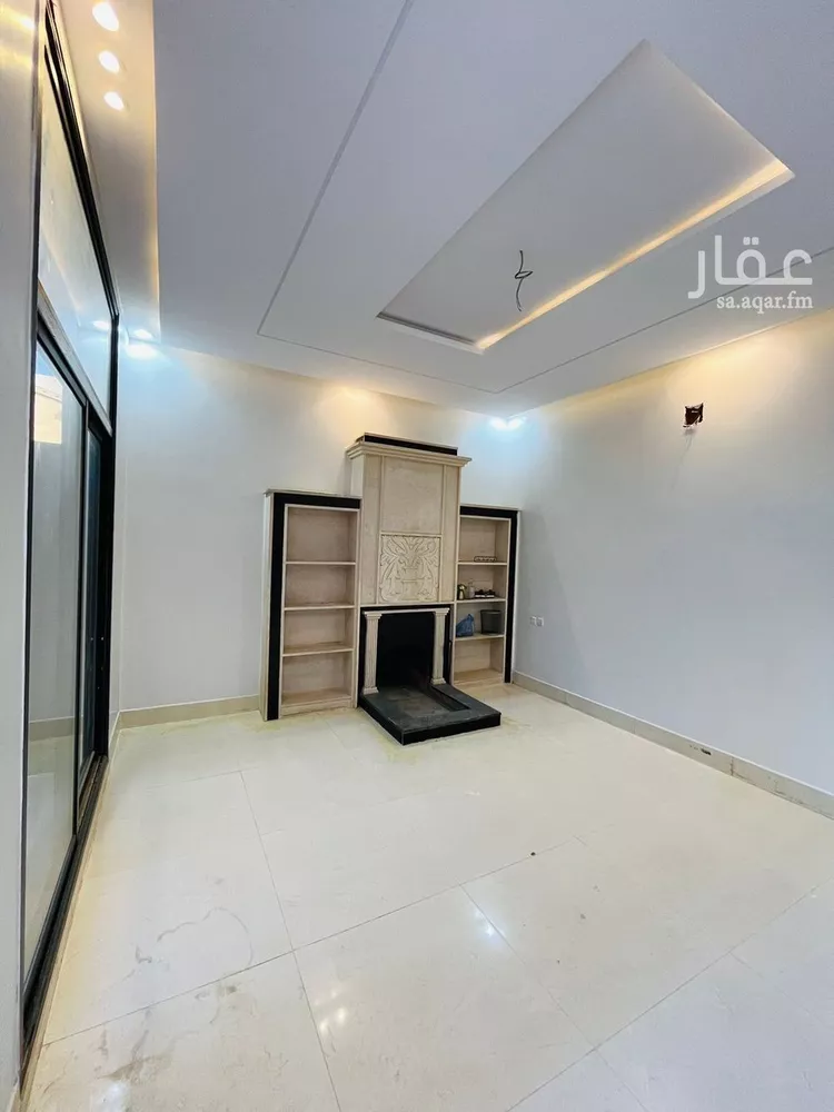 فيلا للبيع في شارع علاء الدين عبدالباقي, حي الرمال, مدينة الرياض, منطقة الرياض صورة 2