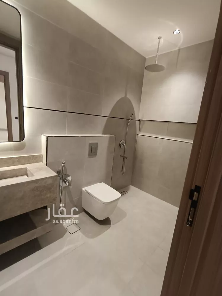 دور للبيع في شارع, حي المعيزيلة, مدينة الرياض, منطقة الرياض 7
