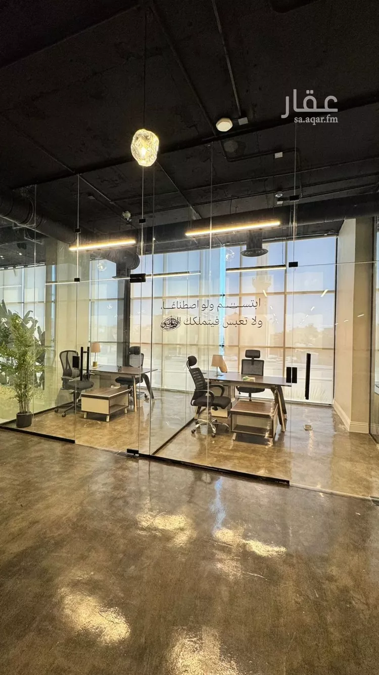 Commercial Office for Rent in Riyadh Ghirnatah صورة 2