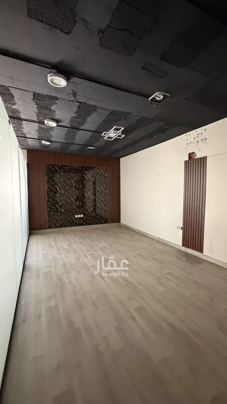 مكتب تجاري للإيجار في شارع انس بن مالك, حي الياسمين, مدينة الرياض, منطقة الرياض صورة 2