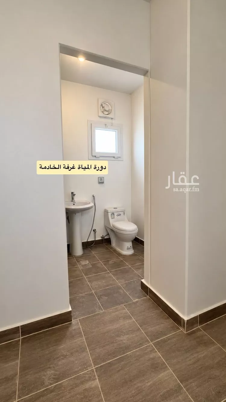 فيلا للإيجار في شارع أبي الغنائم الكتان, حي مطار الملك خالد الدولي, مدينة الرياض, منطقة الرياض صورة 3
