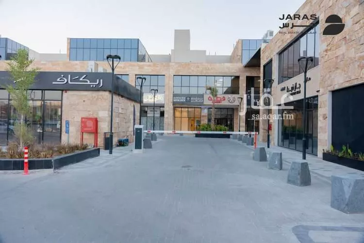 Kiosk for rent in Riyadh Al Munsiyah 7