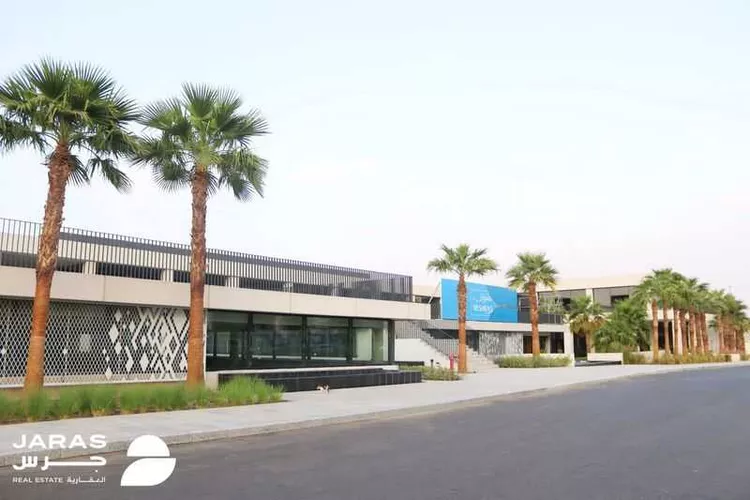 مكتب تجاري للإيجار في شارع طريق السلام, حي الجامعة, مدينة المدينة المنورة, منطقة المدينة المنورة 7