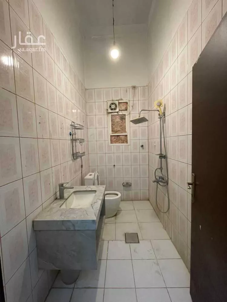 شقة للإيجار في شارع خالد بن الوليد, حي الملك فيصل, مدينة الرياض, منطقة الرياض صورة 3