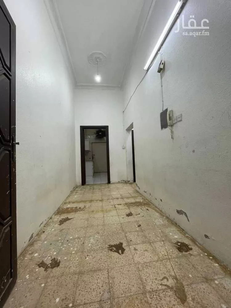 فيلا للإيجار في شارع إدريس بن العباس, حي الملك فيصل, مدينة الرياض, منطقة الرياض