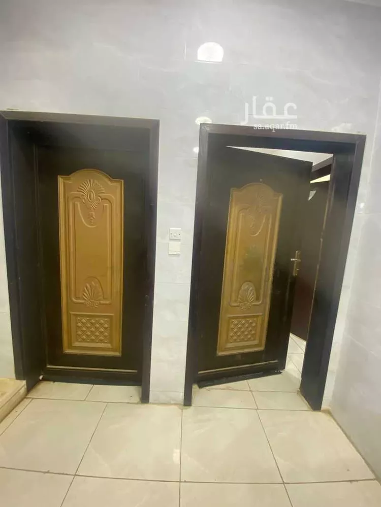 شقة للإيجار في شارع ابو بكر بن احمد المالكي ، حي السويس ، جازان ، منطقة جازان صورة 3
