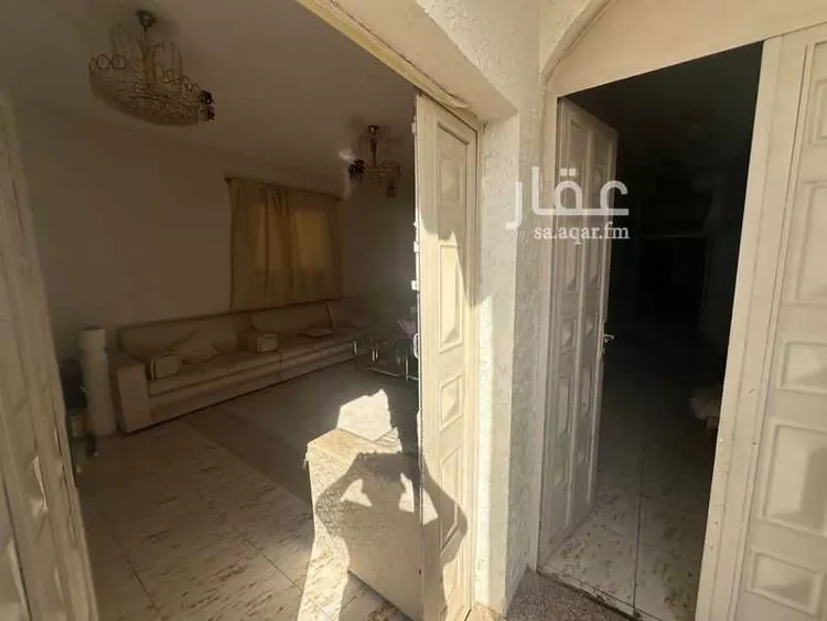 فيلا للبيع في شارع أحمد بن بكر ، حي الخليج ، الرياض ، منطقة الرياض صورة 4