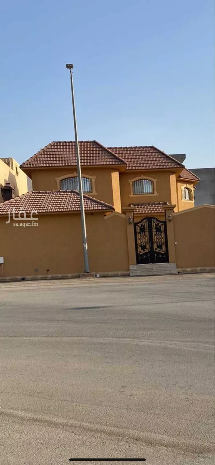 فيلا للبيع في شارع ابن ابي عمران, حي الشروق, مدينة بريده, منطقة القصيم