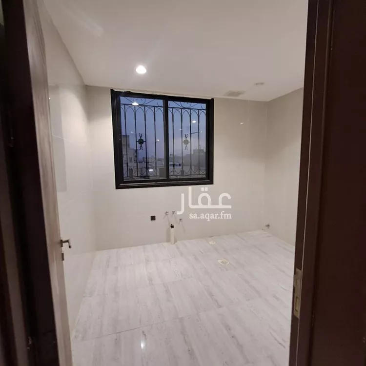 دور للبيع في شارع الضياء, حي الجنادرية, مدينة الرياض, منطقة الرياض صورة 2