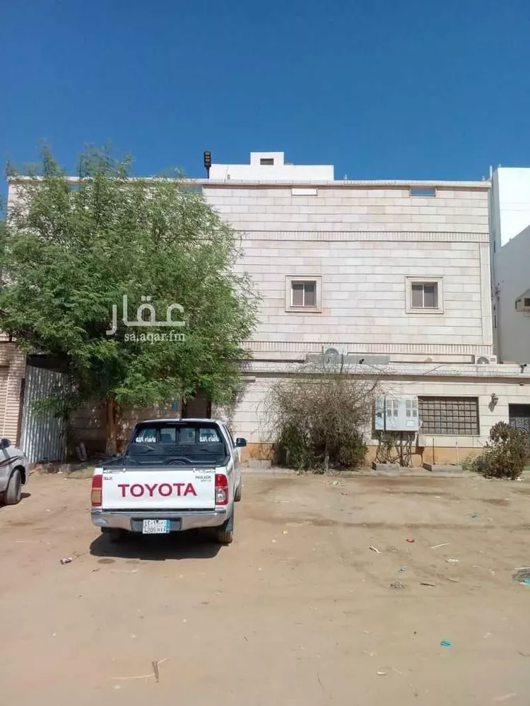 عمارة للبيع في شارع جامعة الأعمال والتكنولجيا, حي النور, مدينة جدة, منطقة مكة المكرمة صورة 2