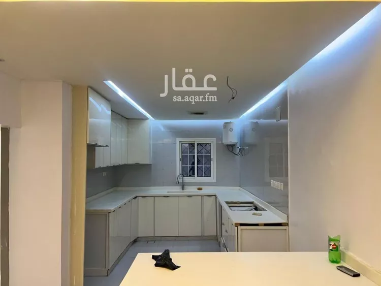 شقة للإيجار في شارع خزام, حي بدر, مدينة الرياض, منطقة الرياض