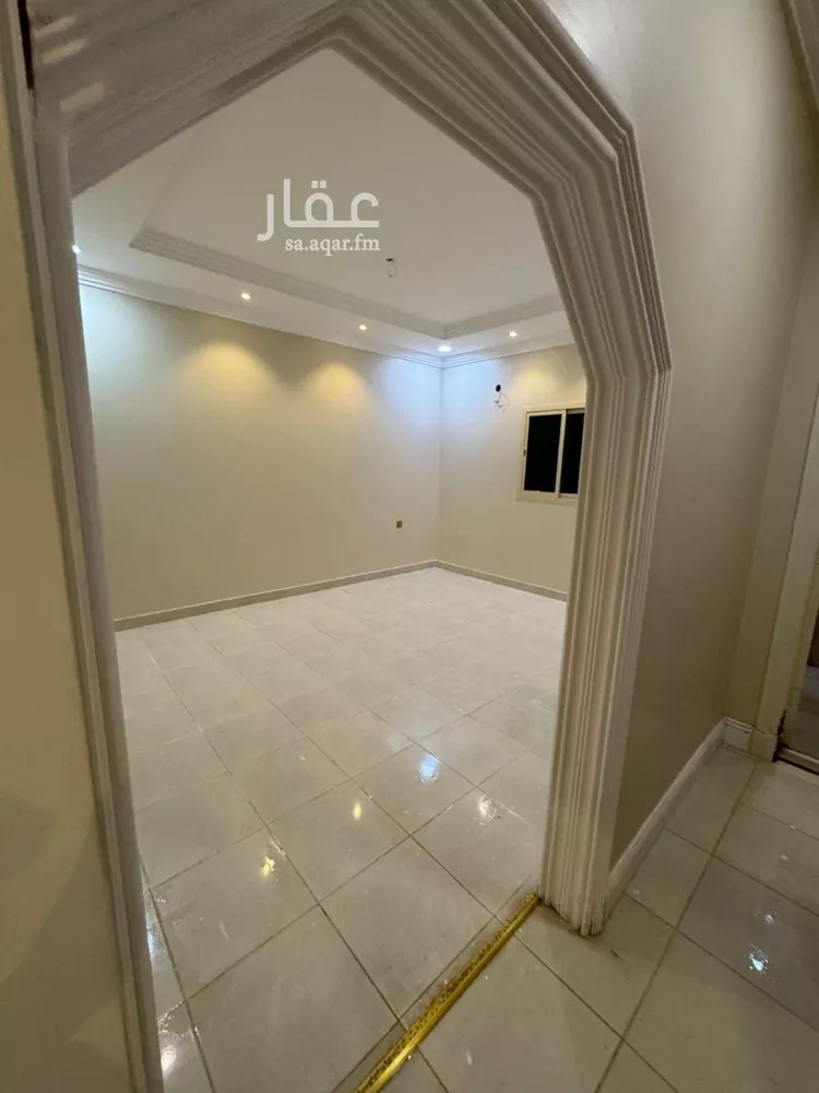 شقة للإيجار في شارع إسماعيل بن مبارك, حي بدر, مدينة الرياض, منطقة الرياض