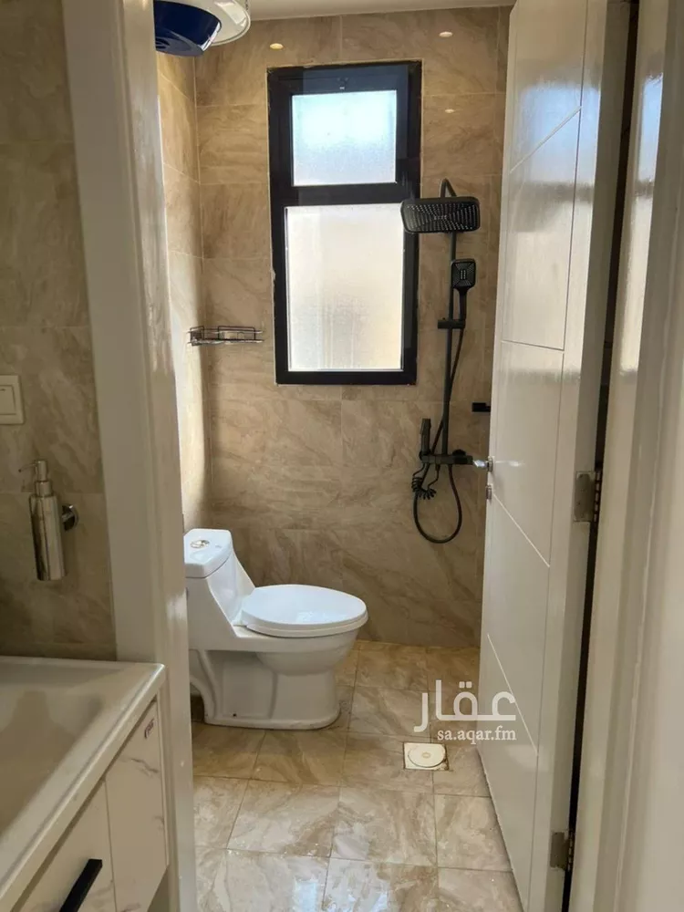 شقة للإيجار في شارع يحيى بن الخطاب, حي عكاظ, مدينة الرياض, منطقة الرياض صورة 4