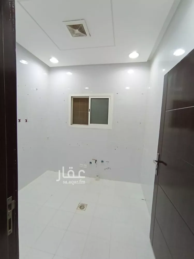 شقة للإيجار في شارع يحيى بن الخطاب, حي عكاظ, مدينة الرياض, منطقة الرياض صورة 3