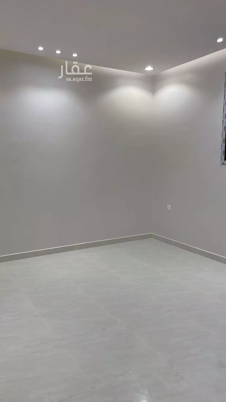 شقة للإيجار في شارع يحيى بن الخطاب, حي عكاظ, مدينة الرياض, منطقة الرياض صورة 4