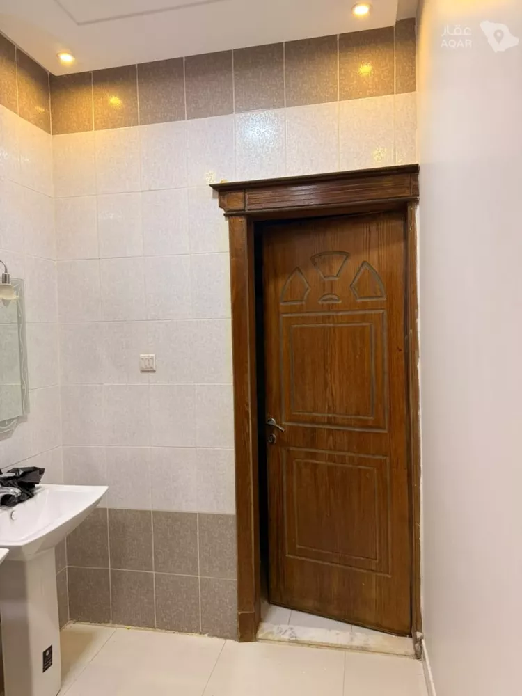 شقة للإيجار في شارع حلبان, حي ظهرة لبن, مدينة الرياض, منطقة الرياض 7