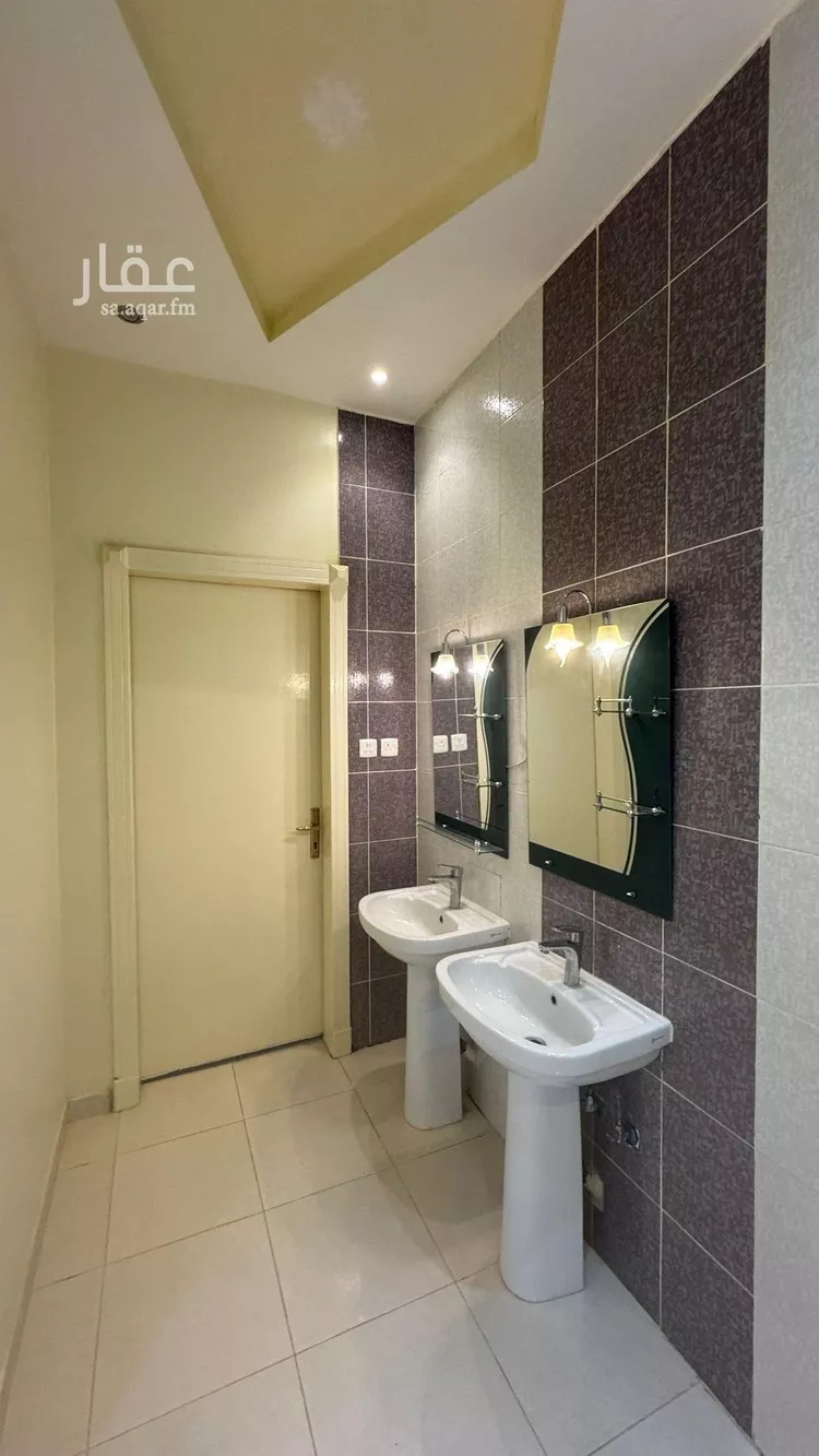 شقة للإيجار في شارع الكدادية, حي ظهرة لبن, مدينة الرياض, منطقة الرياض